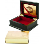 Plastové zlaté karty v ozdobnej krabičke